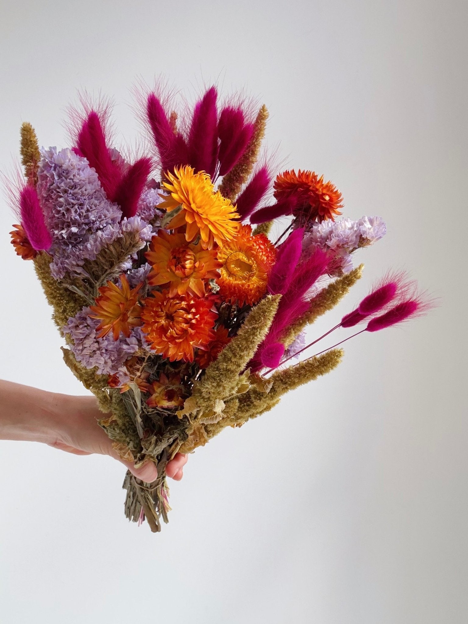 Artificial flowers Limited Edition Dried Bunches - Assorted Varieties - Sonder + Stone Boutique