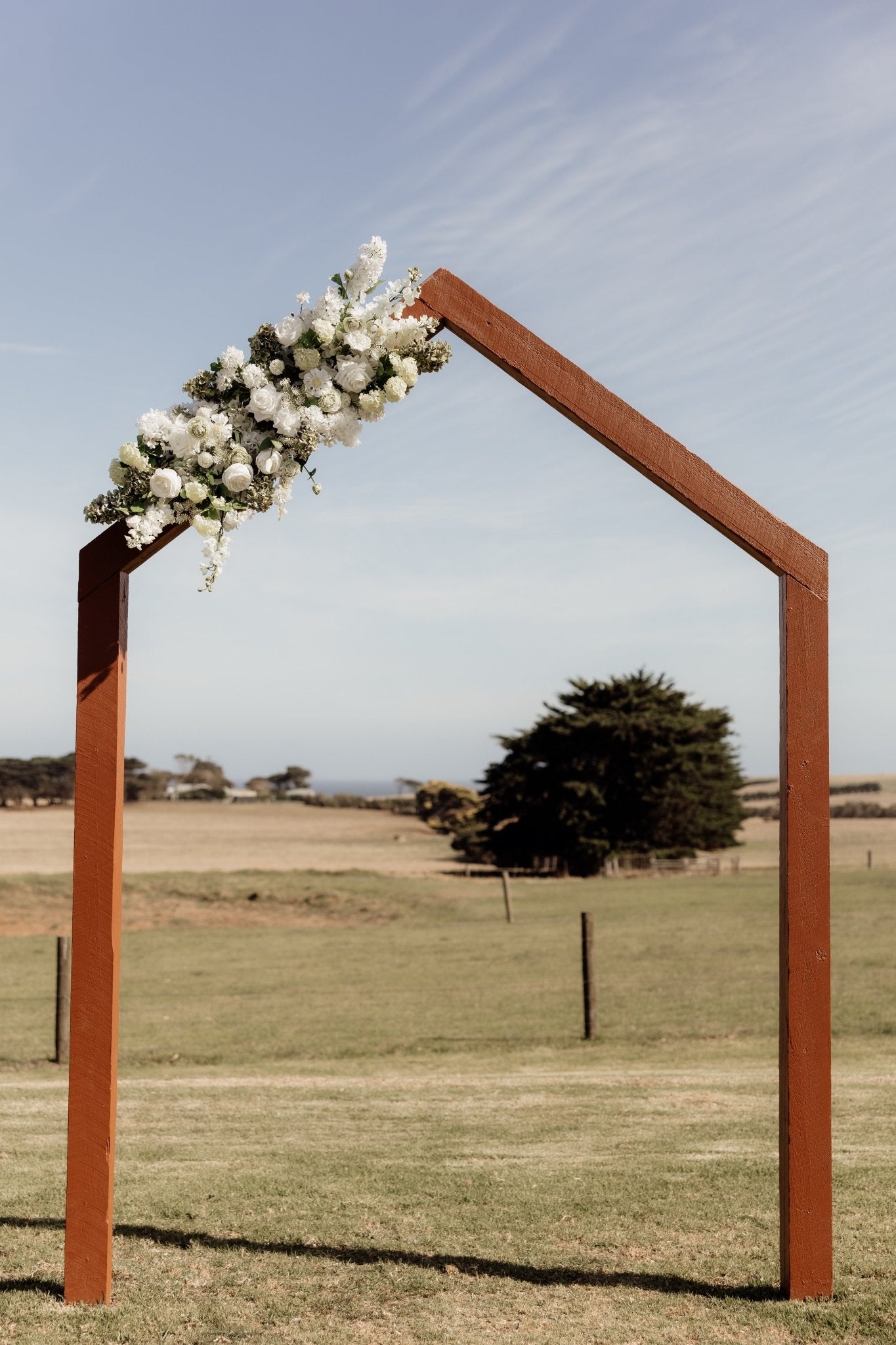 Sonder Wedding Arbour Displays - Pistachio Cream - Sonder + Stone Boutique Artificial Wedding Flowers