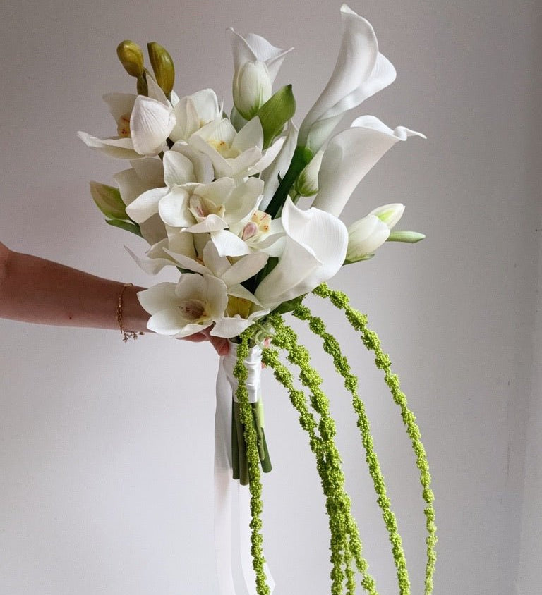 Sonder Wedding Bouquet - The Modernist (white) - Premium Artificial Wedding Flowers by Sonder + Stone Boutique