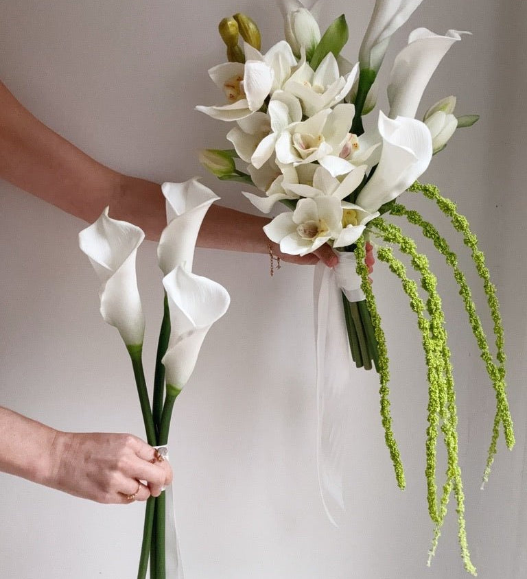 Sonder Wedding Bouquet - The Modernist (white) - Premium Artificial Wedding Flowers by Sonder + Stone Boutique
