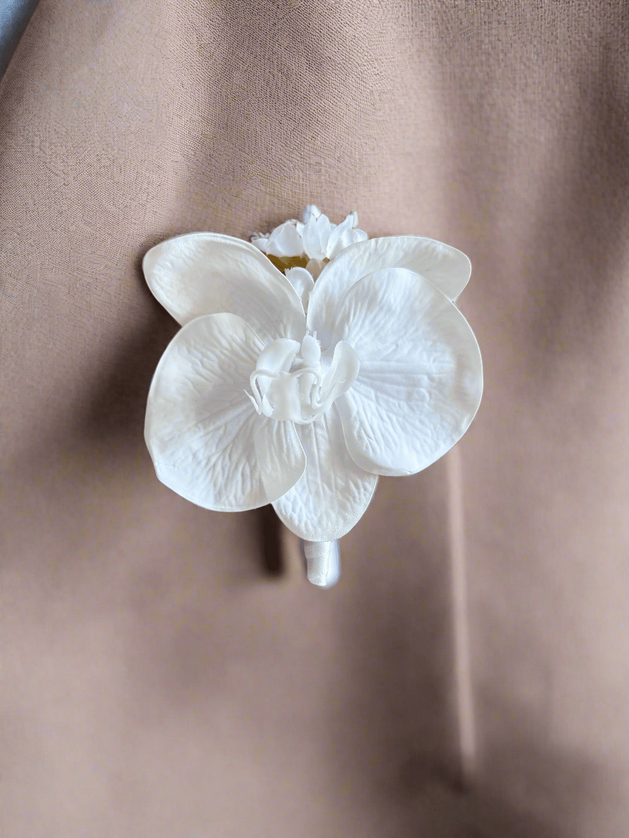 Sonder Wedding Buttonholes (white orchid) - Premium Artificial Wedding Flowers by Sonder + Stone Boutique