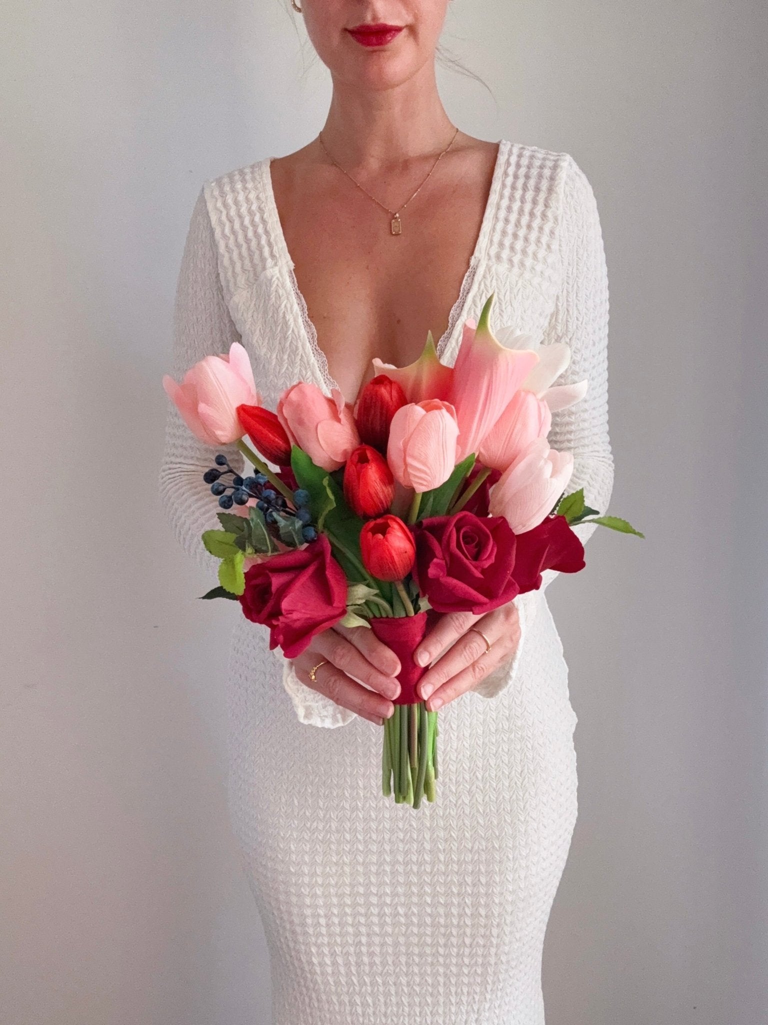 Artificial flowers Wedding Bouquet - Scarlet - Sonder + Stone Boutique