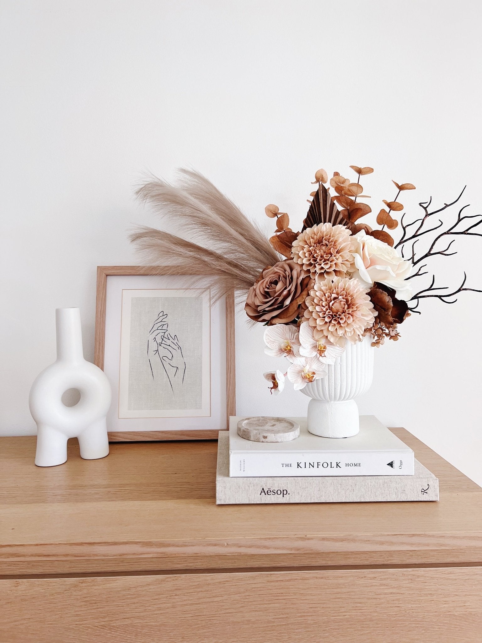 Artificial flowers Gigi Vessel - Sonder + Stone Boutique