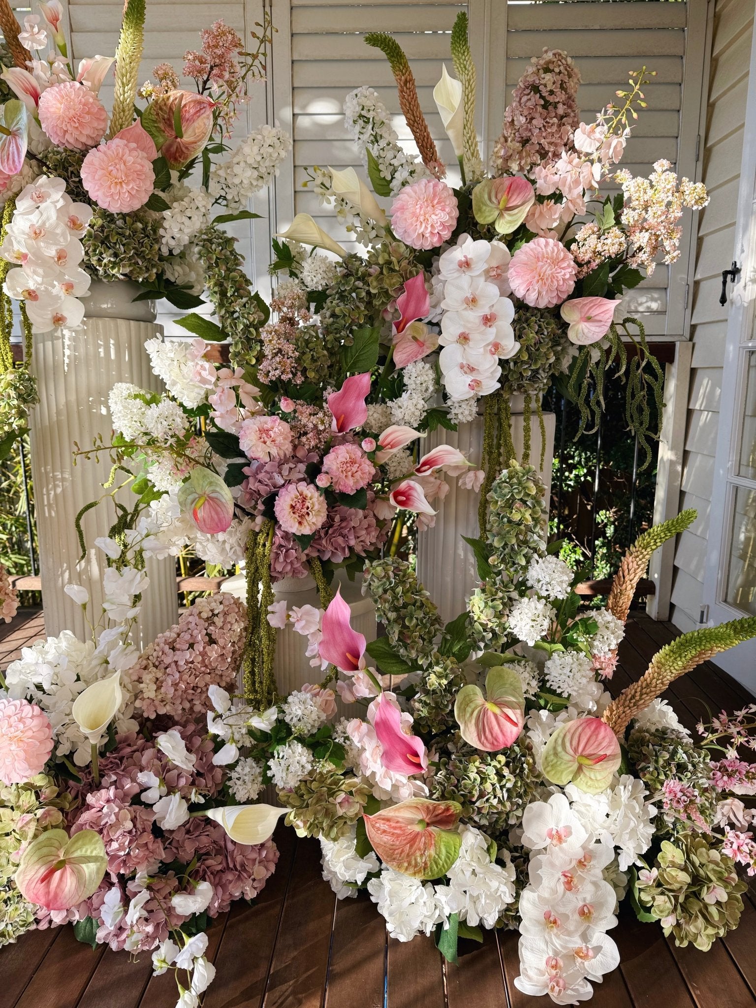 What to Look for in Artificial Wedding Flowers That Don’t Look Fake - Sonder + Stone Boutique