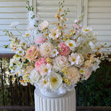 Sonder Wedding Arrangement - Like Butter