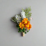 Sonder Wedding Buttonholes (daisy mix)