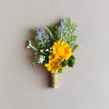 Sonder Wedding Buttonholes (daisy mix)