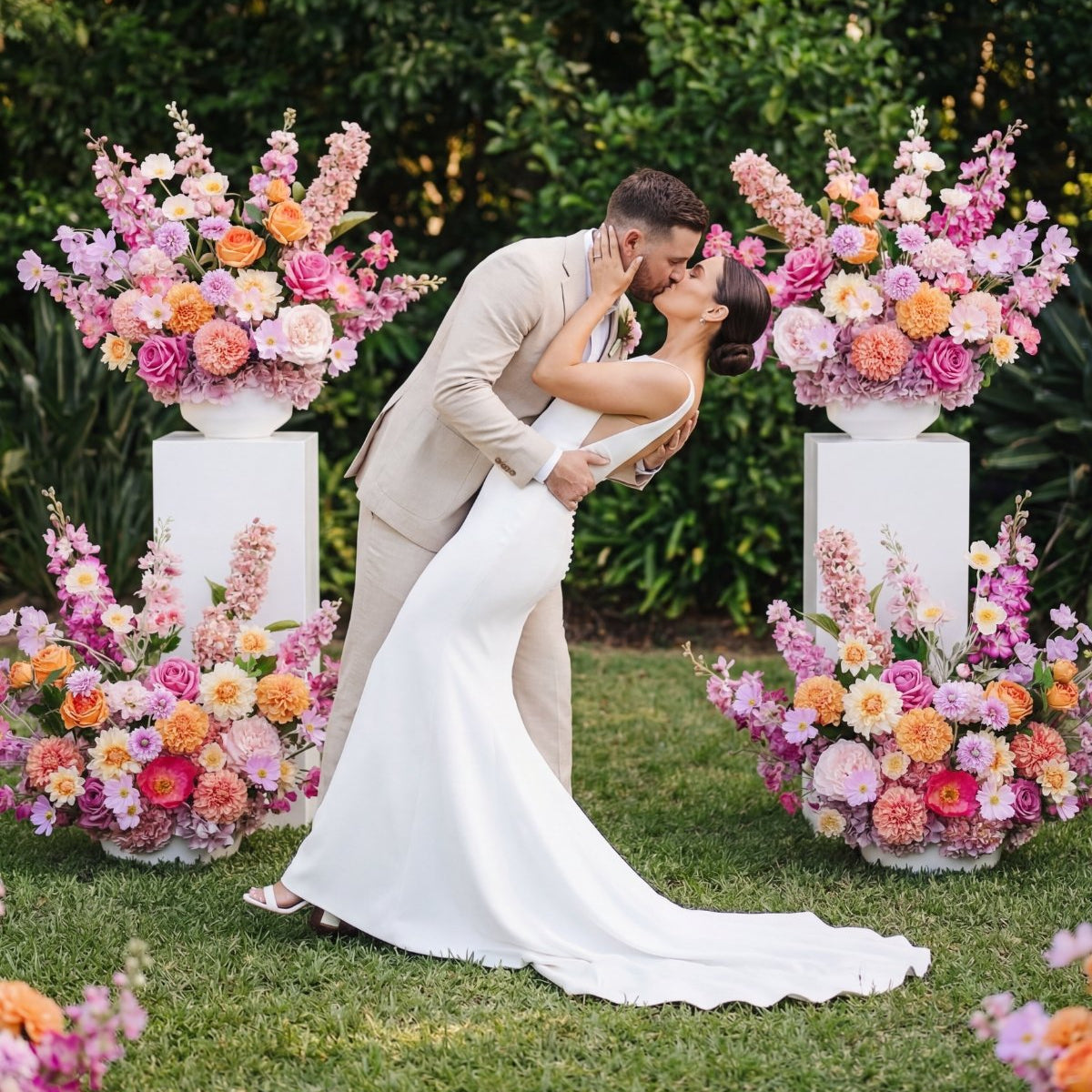 artificial_wedding_flowers_ceremony_shot