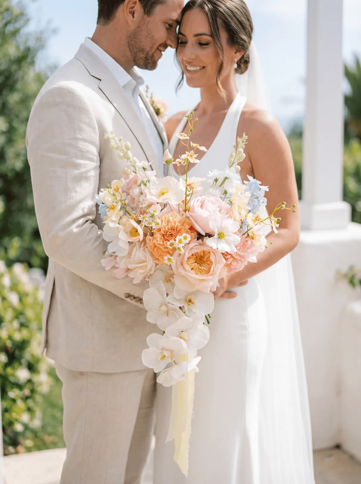 pastel flowers couple wedding