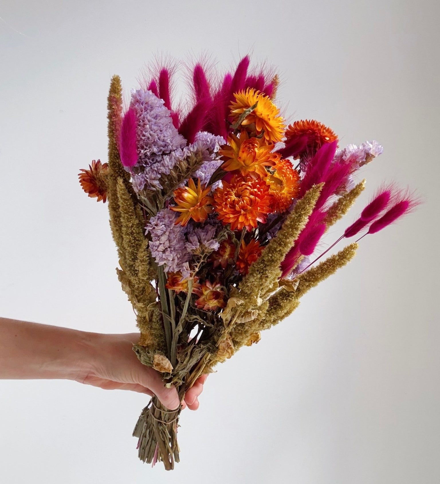 Artificial flowers Limited Edition Dried Bunches - Assorted Varieties - Sonder + Stone Boutique