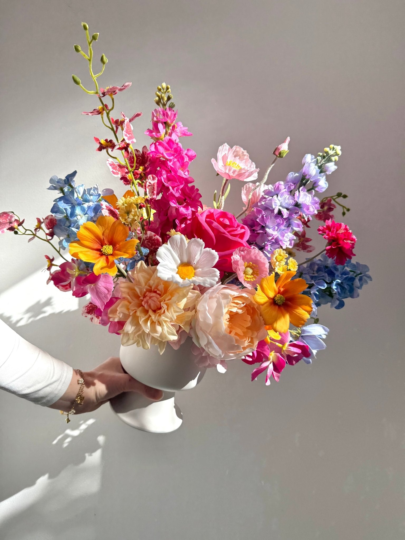 Sonder Centrepiece - Colour Theory - Premium Artificial Wedding Flowers by Sonder & Stone Boutique