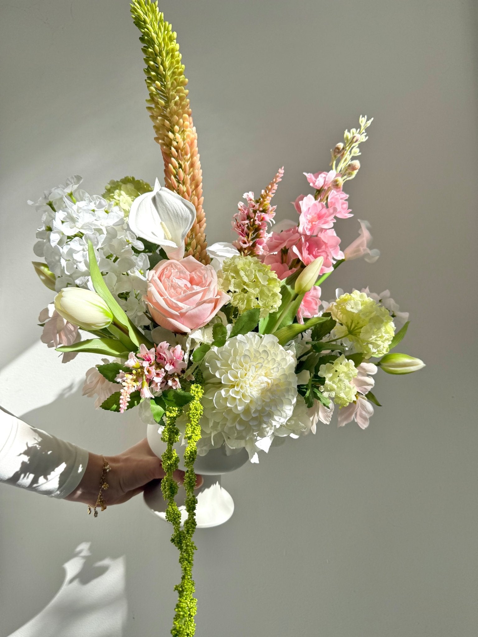 Sonder Centrepiece - Strawberry Matcha - Premium Artificial Wedding Flowers by Sonder & Stone Boutique