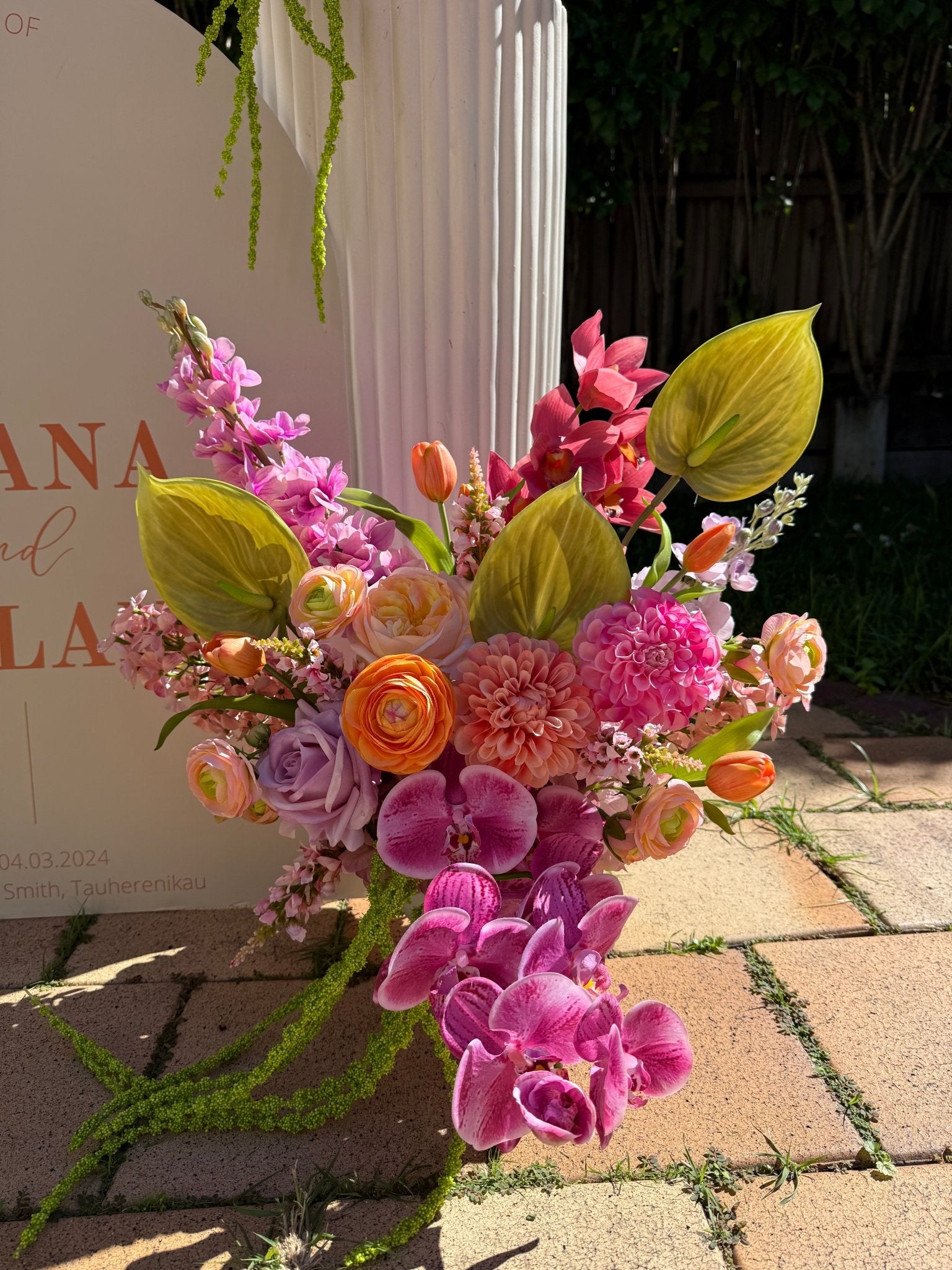 Sonder Wedding Arrangement - Stay Iconic - Premium Artificial Wedding Flowers by Sonder & Stone Boutique