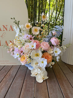 Sonder Wedding Arrangement - That Girl - Premium Artificial Wedding Flowers by Sonder & Stone Boutique