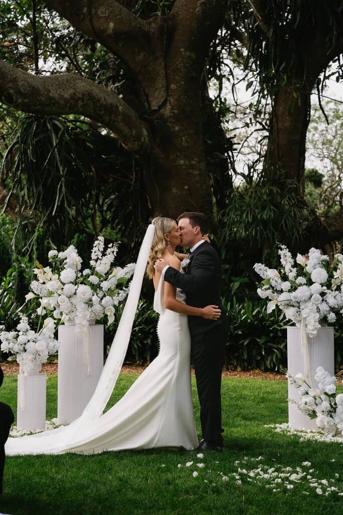 Sonder Wedding Arrangement - White Atelier - Premium Artificial Wedding Flowers by Sonder & Stone Boutique