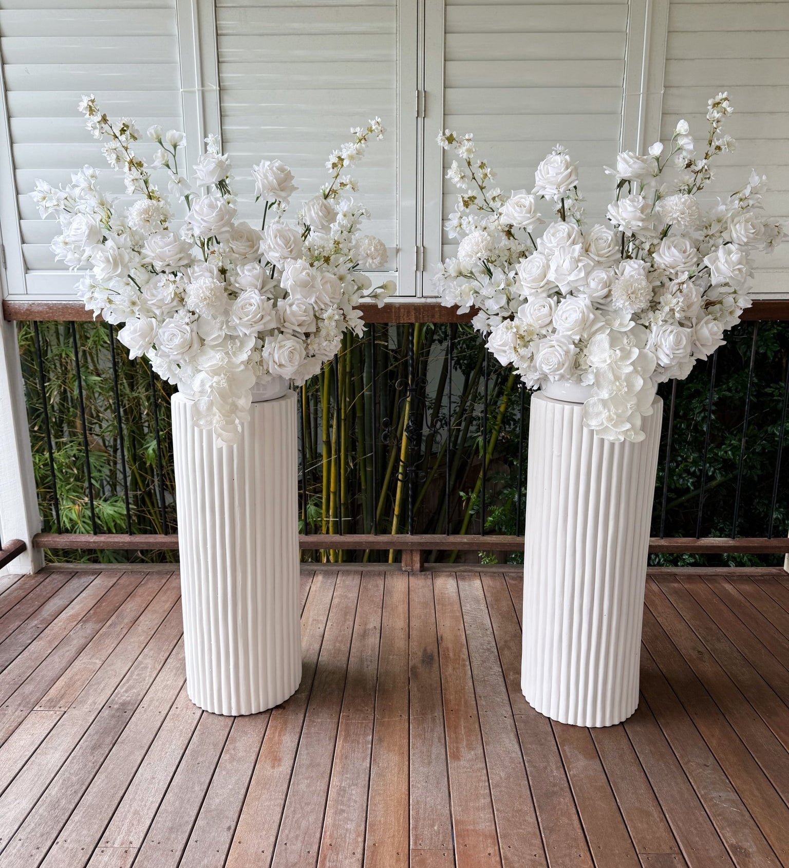 Artificial flowers Sonder Wedding Arrangement - White + Fluttery - Sonder + Stone Boutique