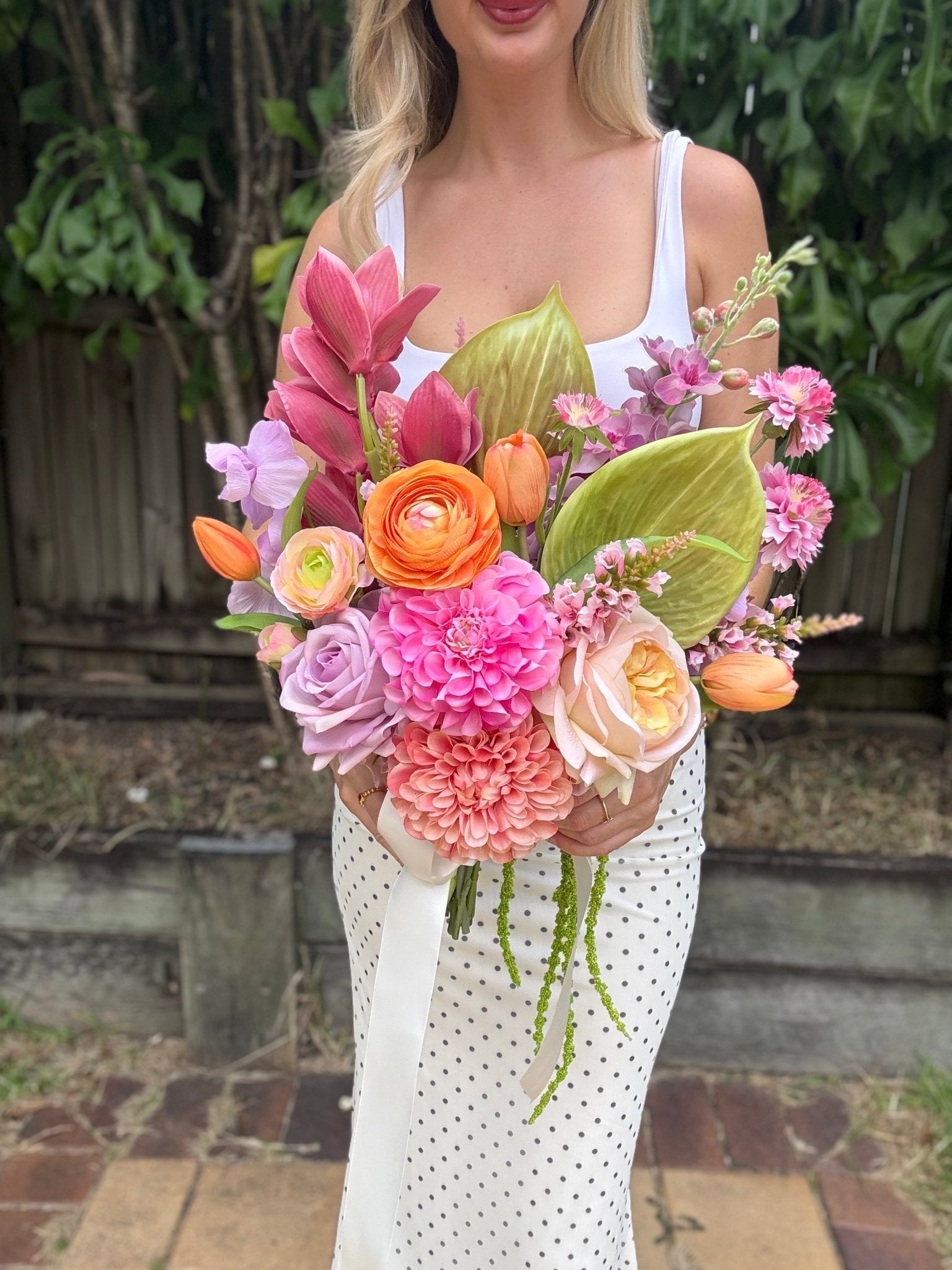 Sonder Wedding Bouquet - Stay Iconic - Premium Artificial Wedding Flowers by Sonder & Stone Boutique
