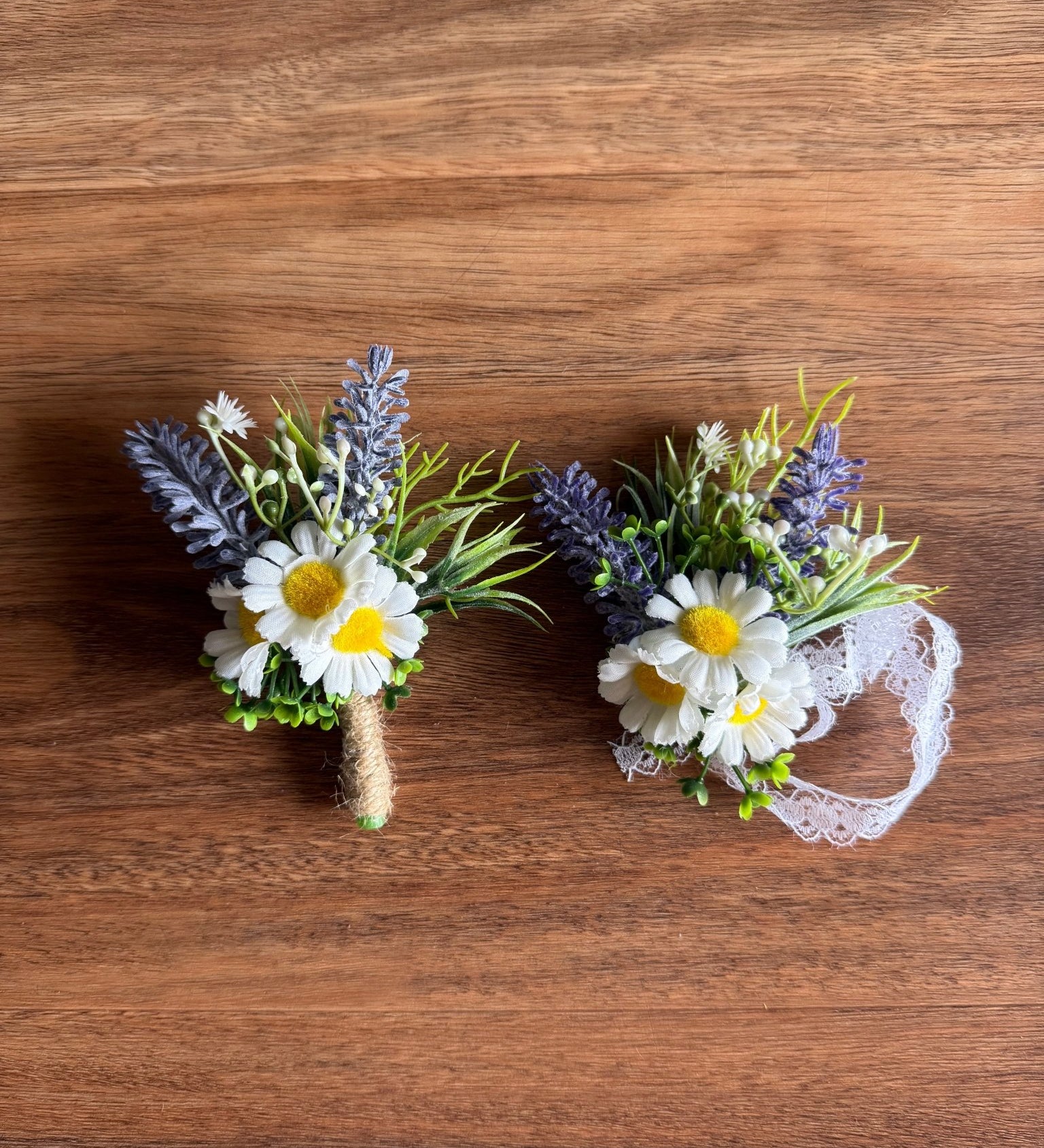 Sonder Wedding Buttonholes (daisy mix) - Premium Artificial Wedding Flowers by Sonder & Stone Boutique