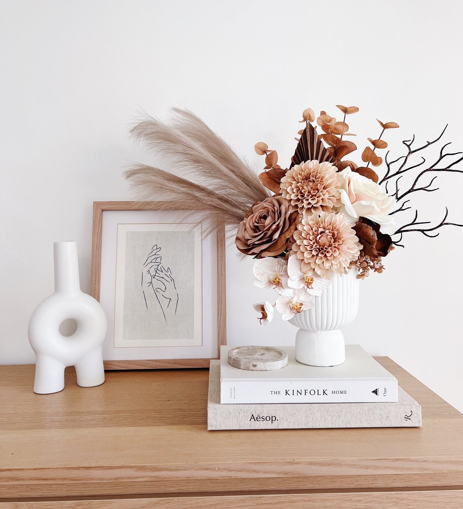 Artificial flowers Gigi Vessel - Sonder + Stone Boutique